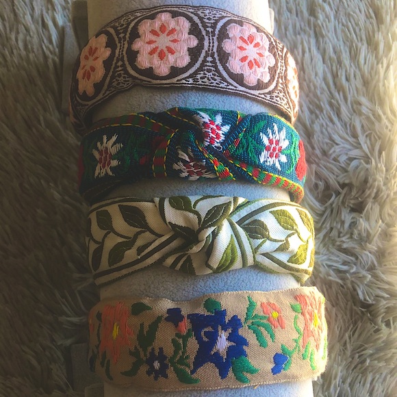 Headband Bundle (4) - Picture 1 of 5